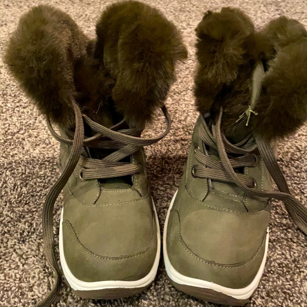 Winter boots